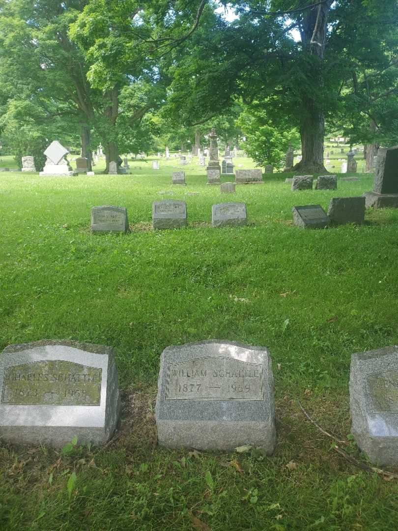 William J. Schattle's grave. Photo 2