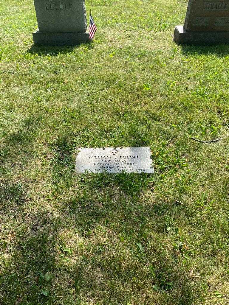 William J. Egloff's grave. Photo 3