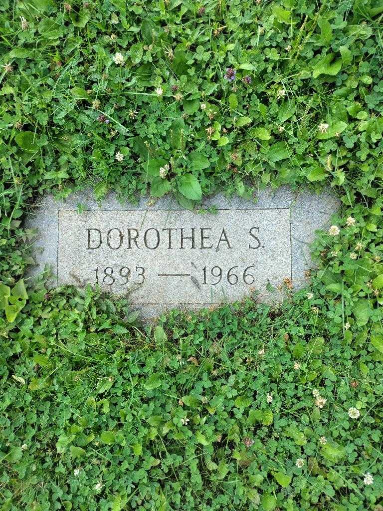 Dorothea S. Yehle's grave. Photo 2
