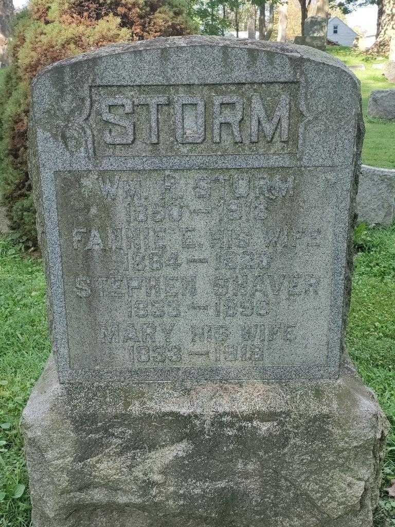 William H. Storm's grave. Photo 3