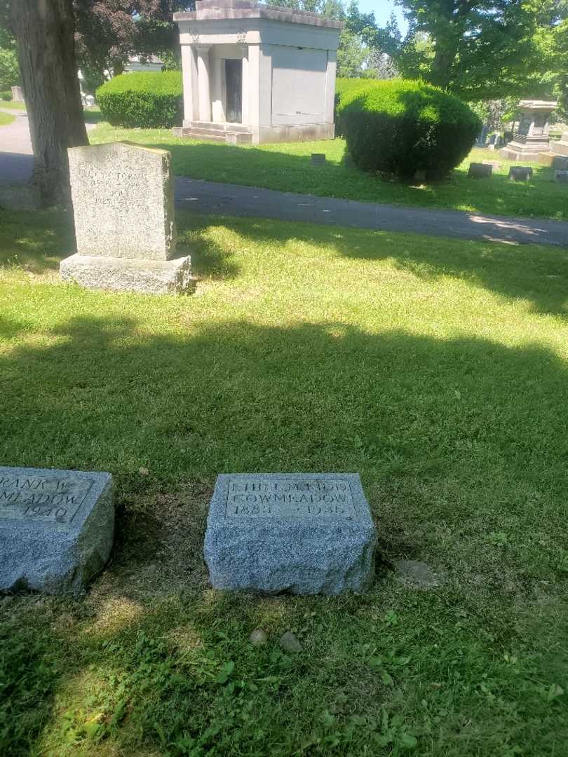 Ethel M. Cowmeadow Kidd's grave. Photo 2