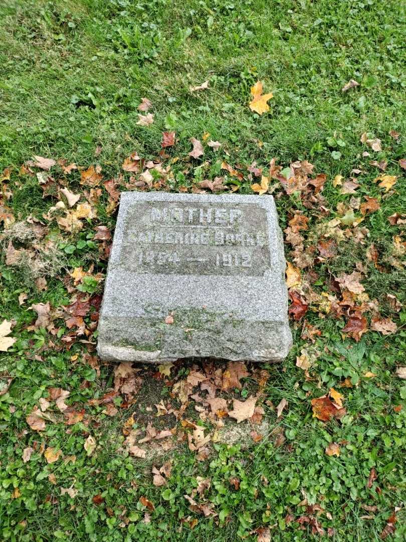 Catherine Borne's grave. Photo 2