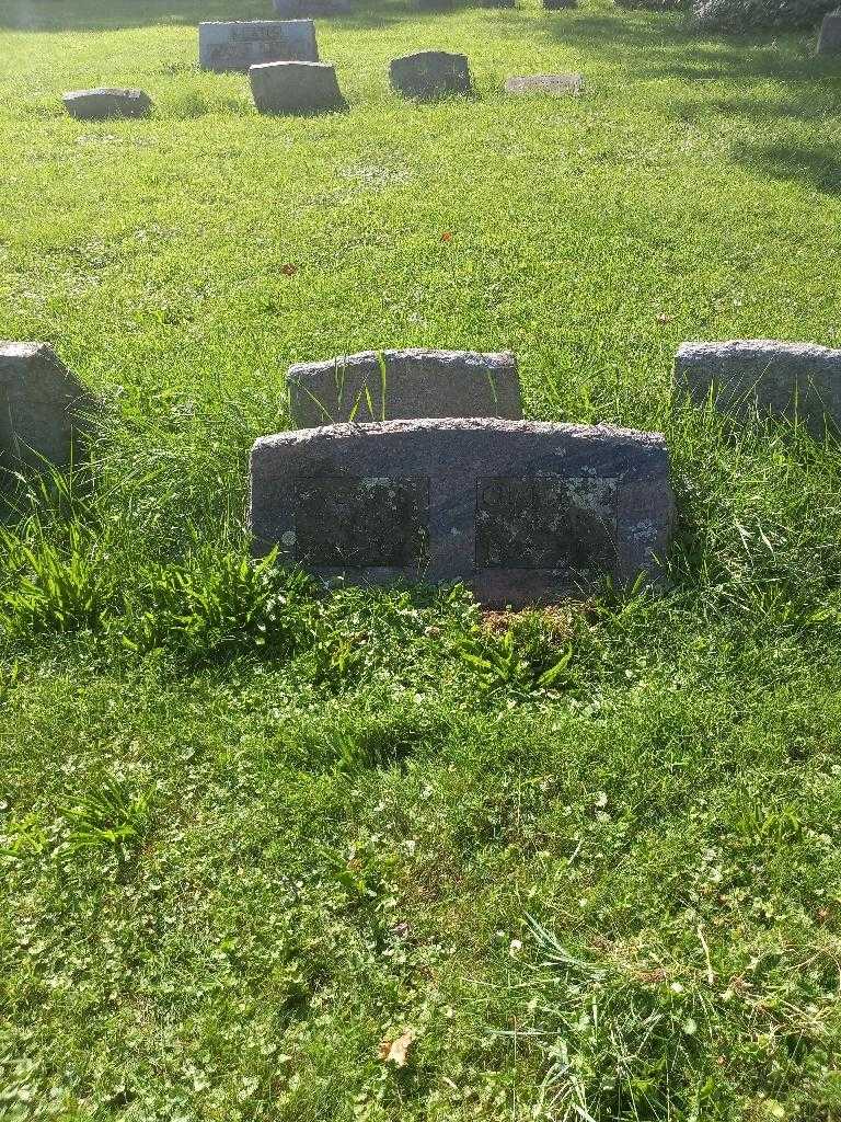 Charles J. Lyman's grave. Photo 1