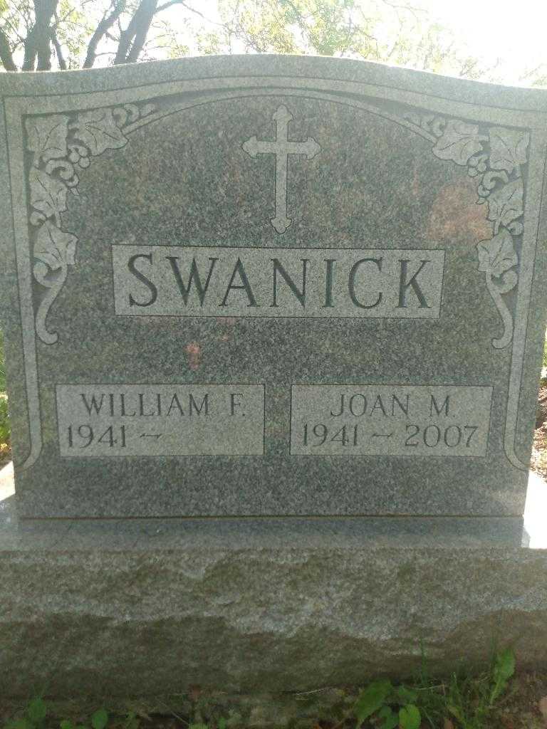 William F. "Bill" Swanick Senior's grave. Photo 3