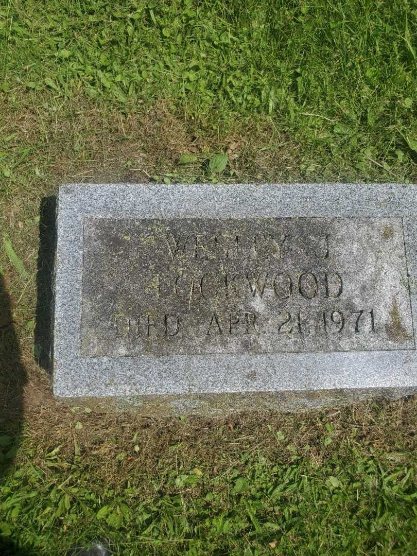 Wesley J. Lockwood's grave. Photo 3