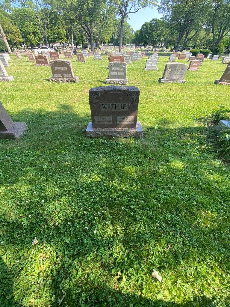 Joseph Wethje's grave. Photo 1