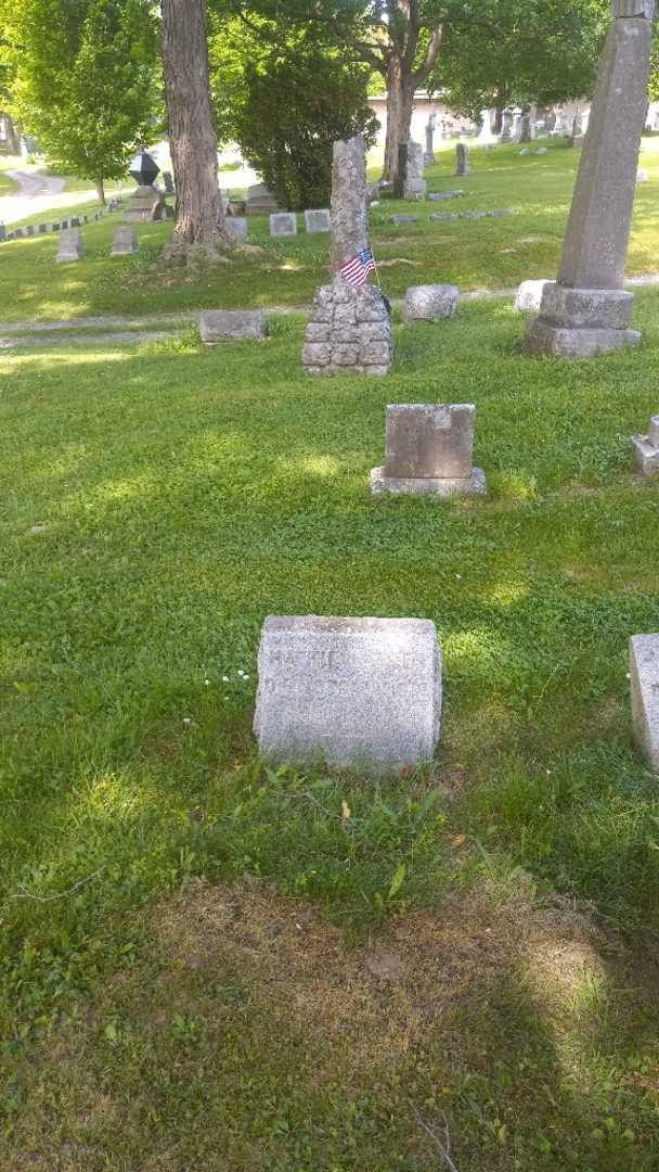 Hattie E. Moses's grave. Photo 2