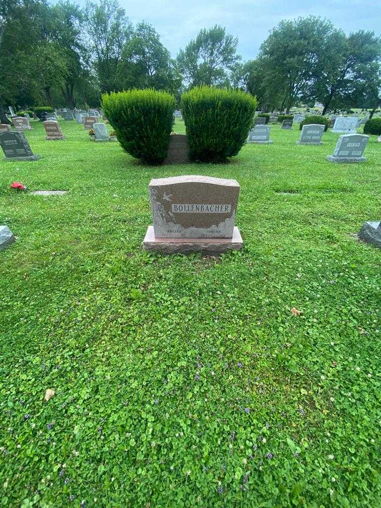 Irmgard Bollenbacher's grave. Photo 1