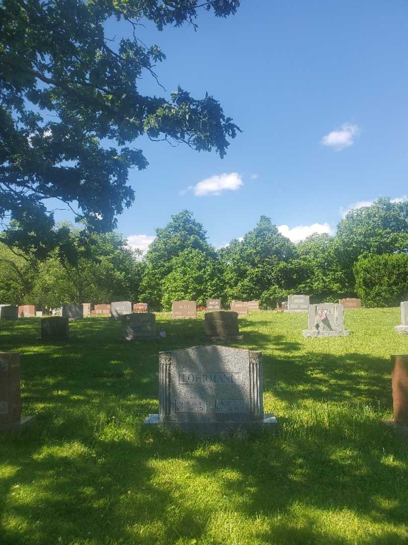 Arthur C. Lohrmann's grave. Photo 1