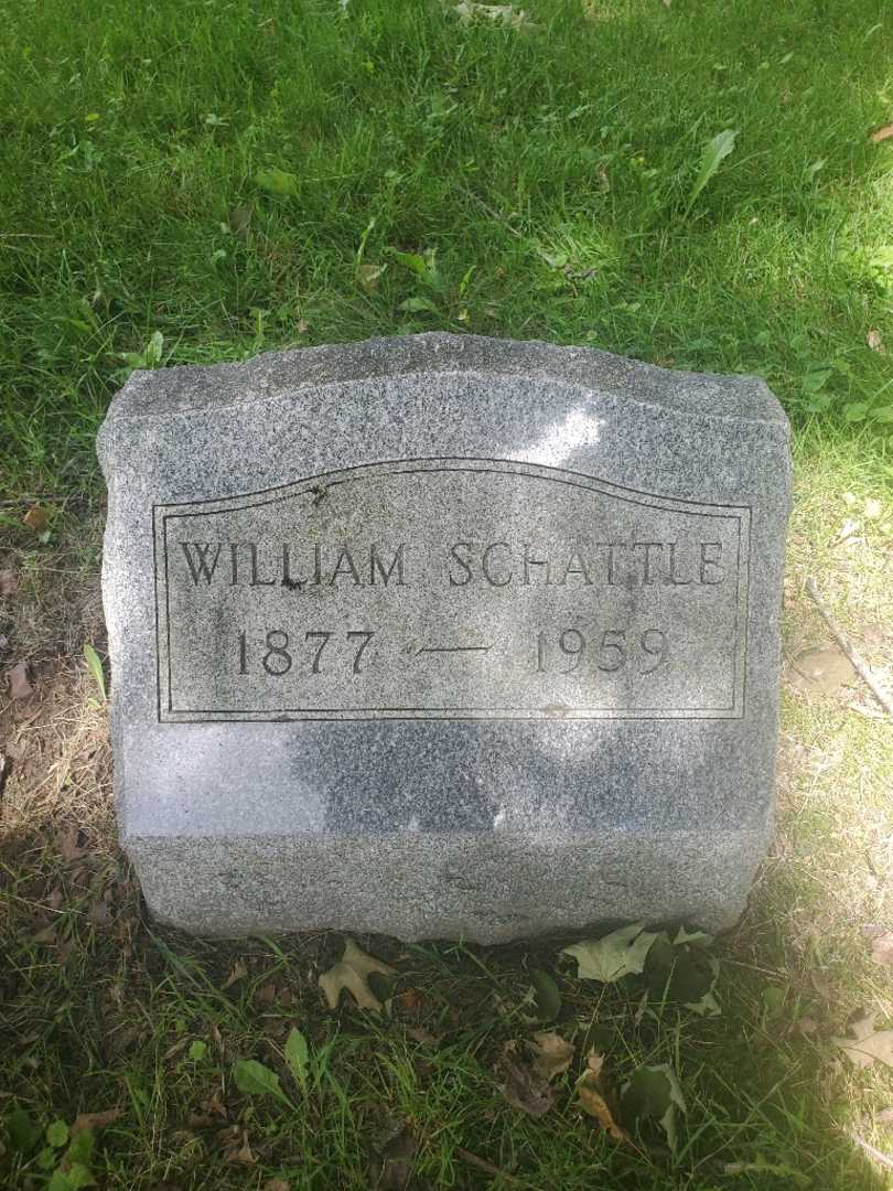 William J. Schattle's grave. Photo 4