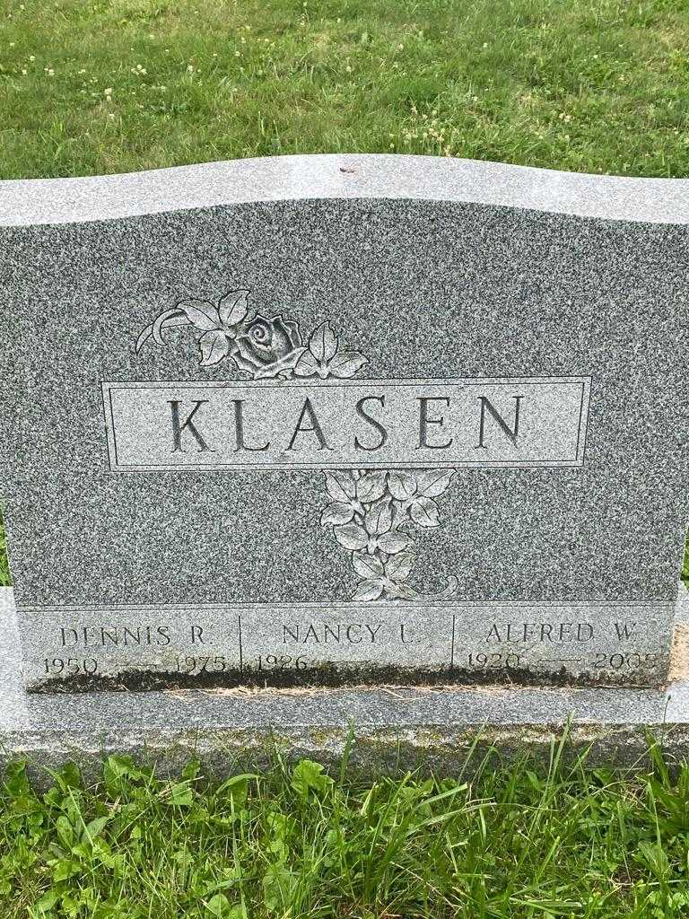 Nancy L. Klasen's grave. Photo 1
