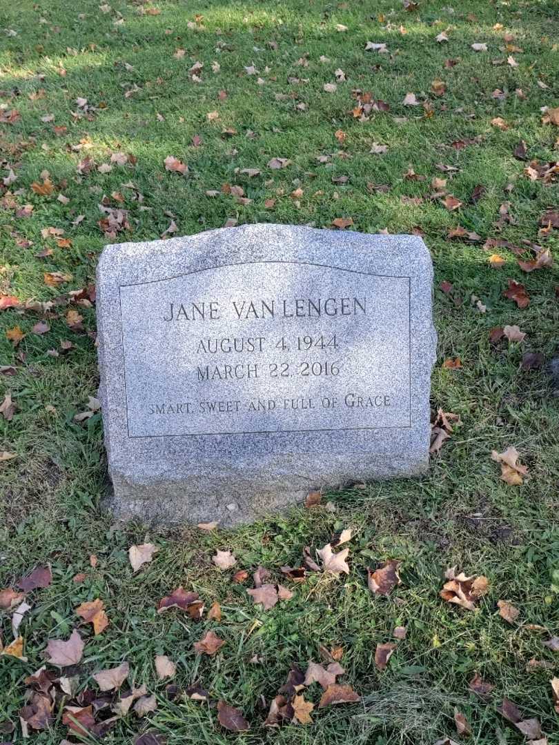Jane Van Lengen's grave. Photo 3