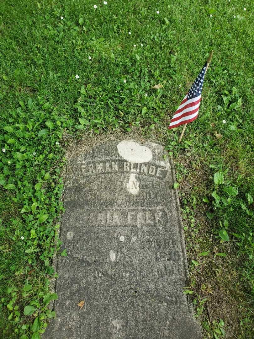 Herman Blinde Junior's grave. Photo 1