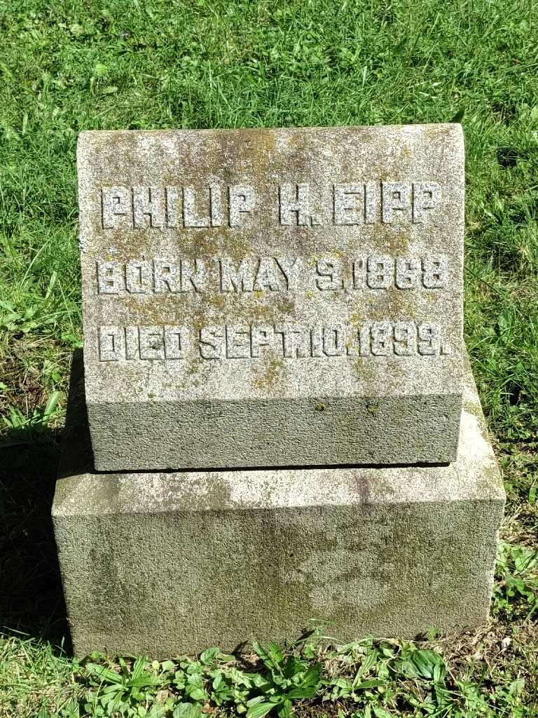 Philip H. Eipp's grave. Photo 3