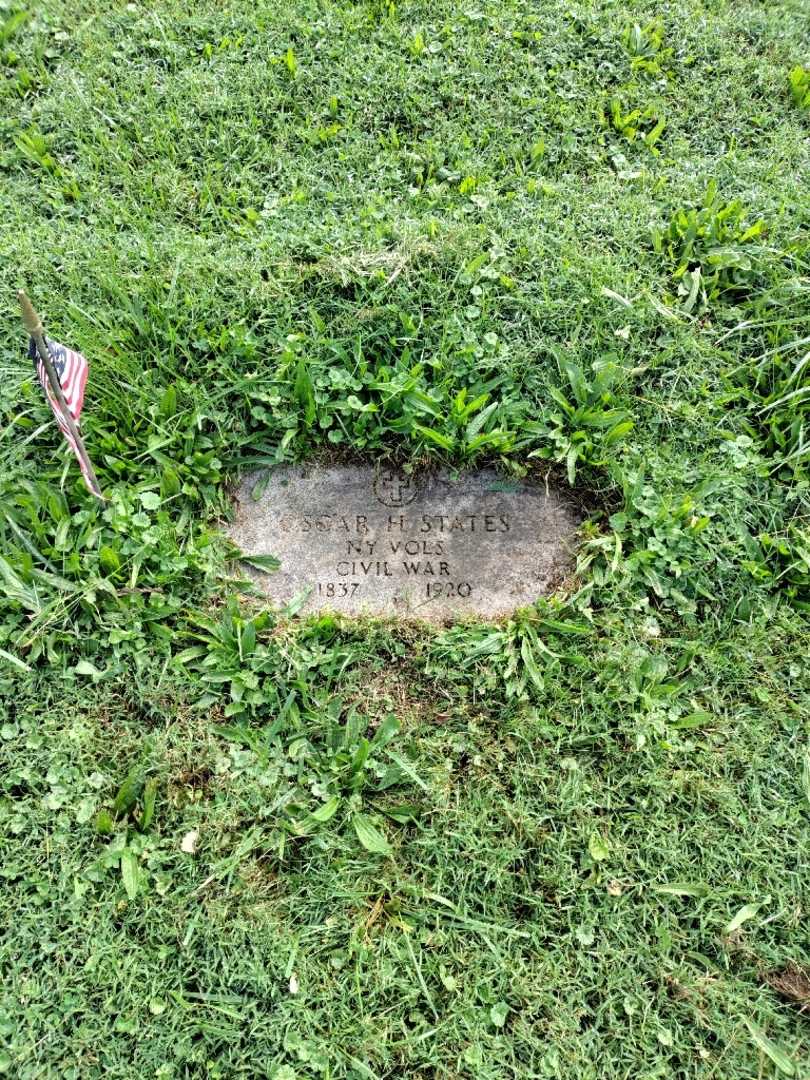 Oscar H. States's grave. Photo 2