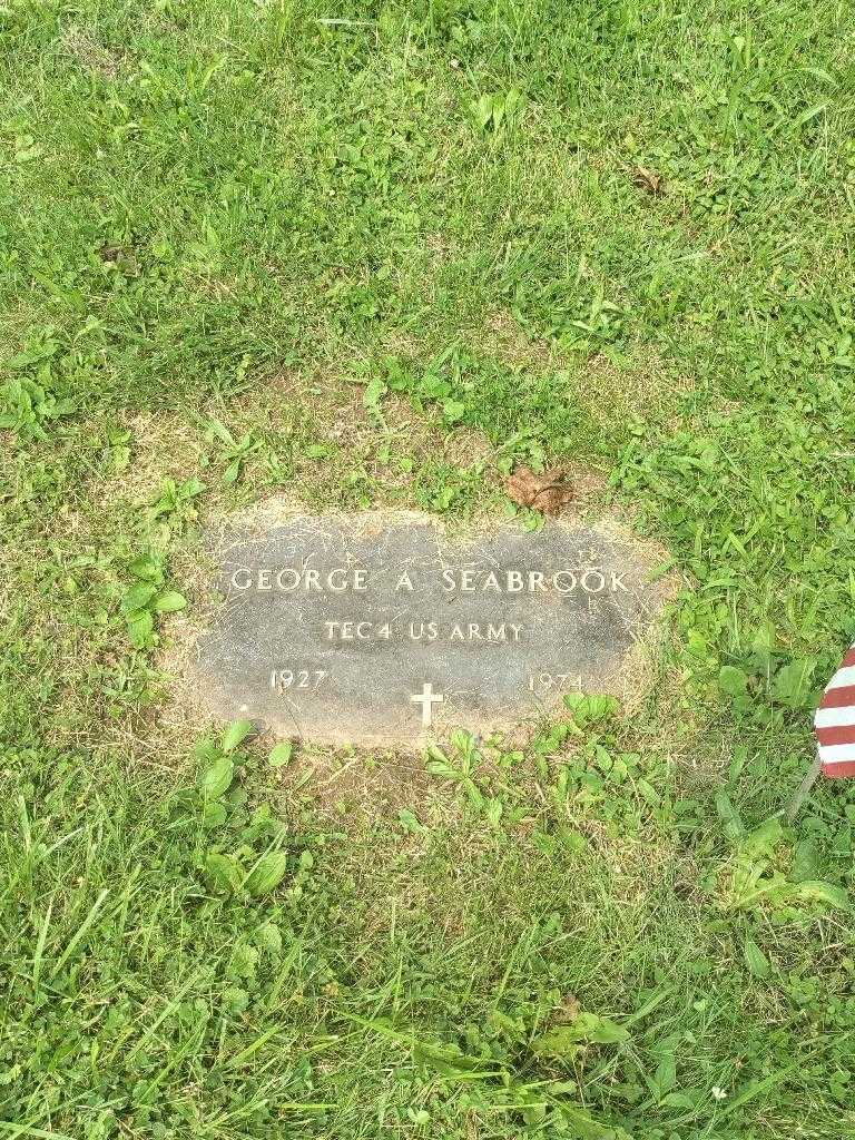 George A. Seabrook's grave. Photo 3