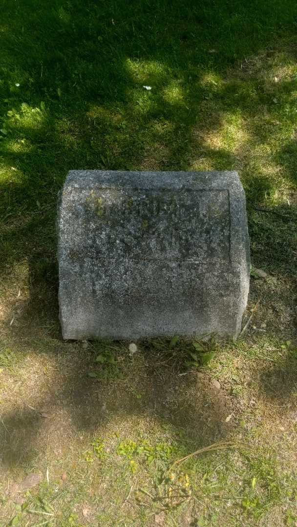 Harriet Oberlander's grave. Photo 2