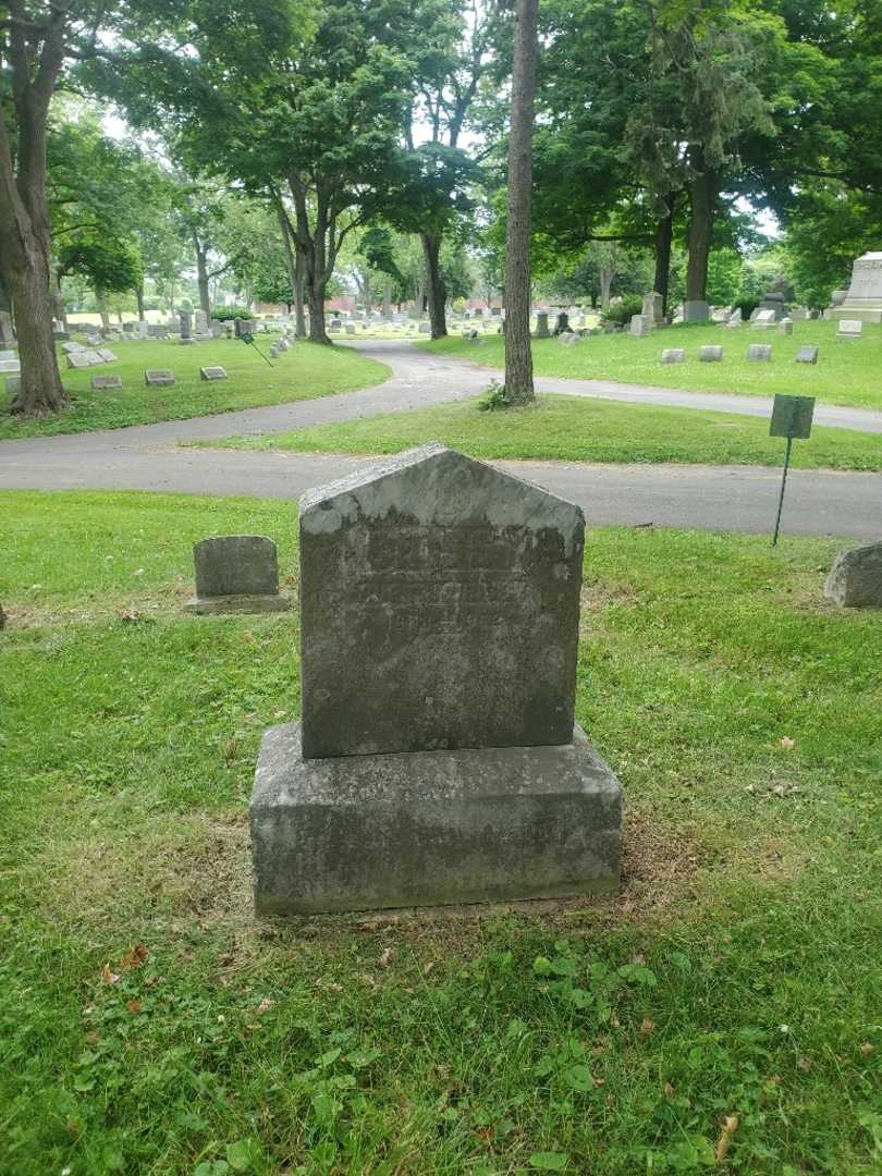 Crissy Brundage's grave. Photo 2