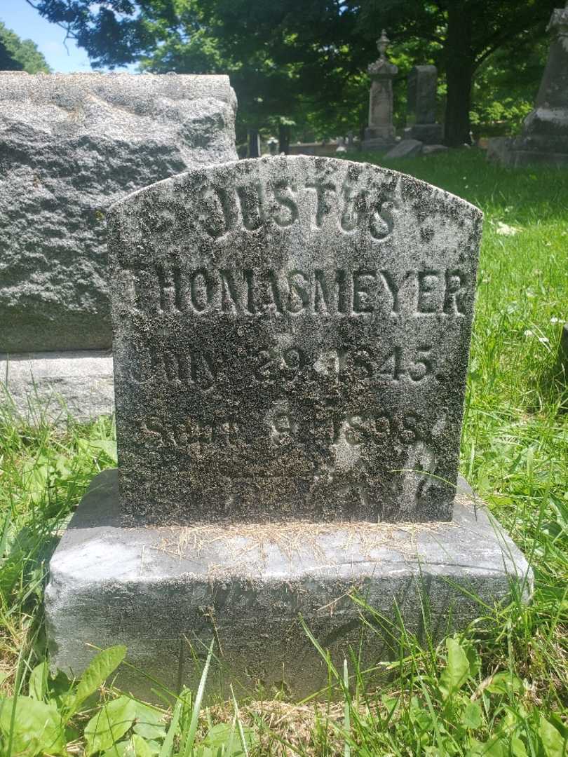 Elizabeth Maria Thomasmeyer's grave. Photo 1