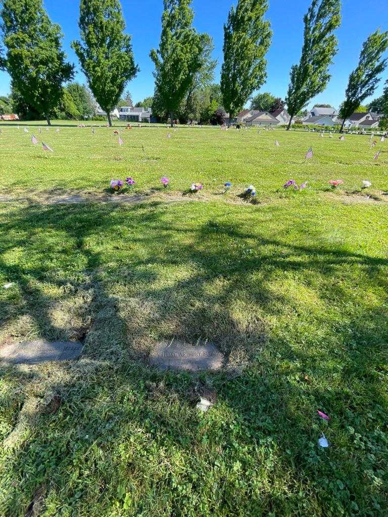 William Anthony Schmidt's grave. Photo 1