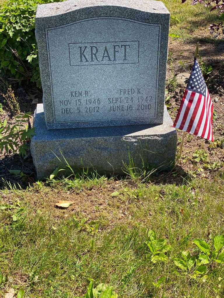 Fred K. Kraft's grave. Photo 3