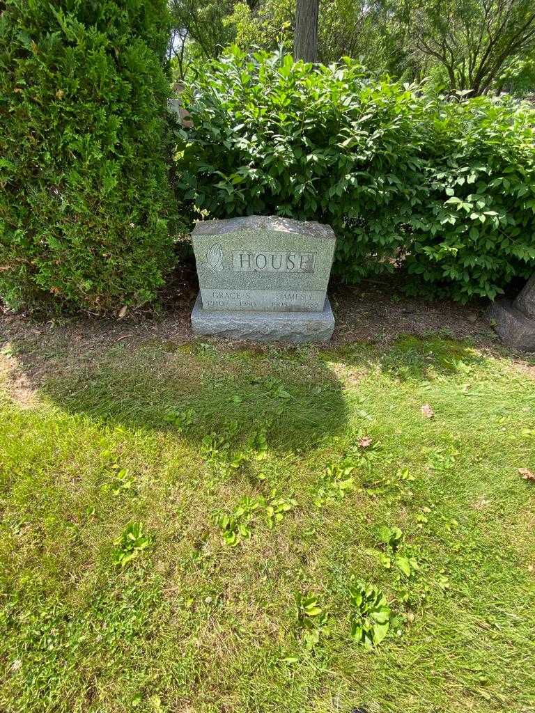 James E. House's grave. Photo 1