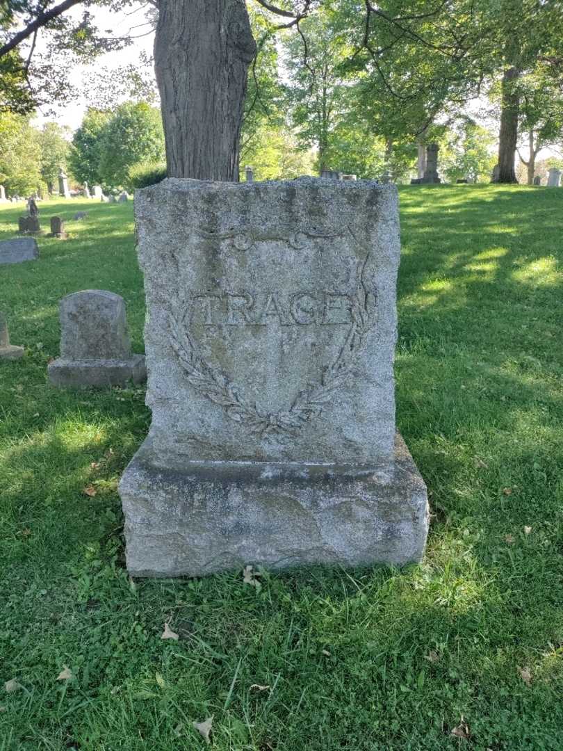 Ludwig Trage's grave. Photo 4