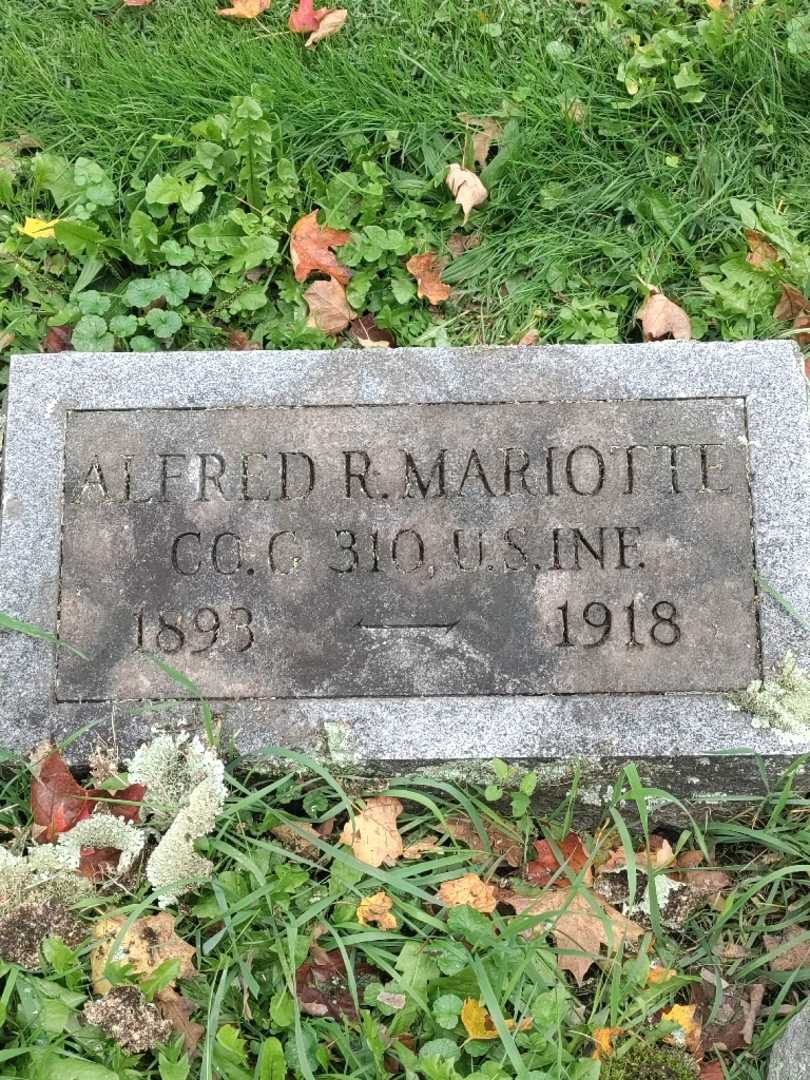 Alfred R. Mariotte's grave. Photo 3