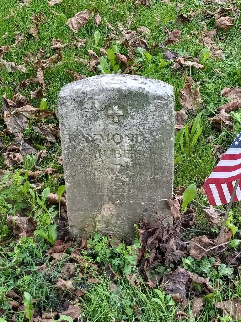 Raymond G. Huber's grave. Photo 2