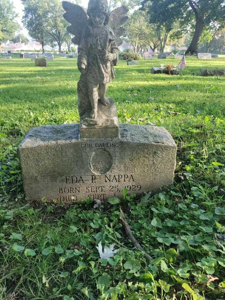 Eda P. Nappa's grave. Photo 2