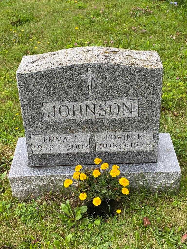 Emma J. Johnson's grave. Photo 3