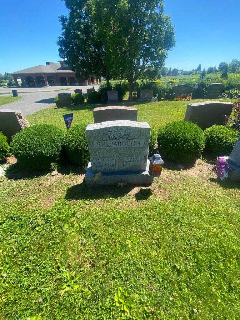Regina M. Shepardson's grave. Photo 1