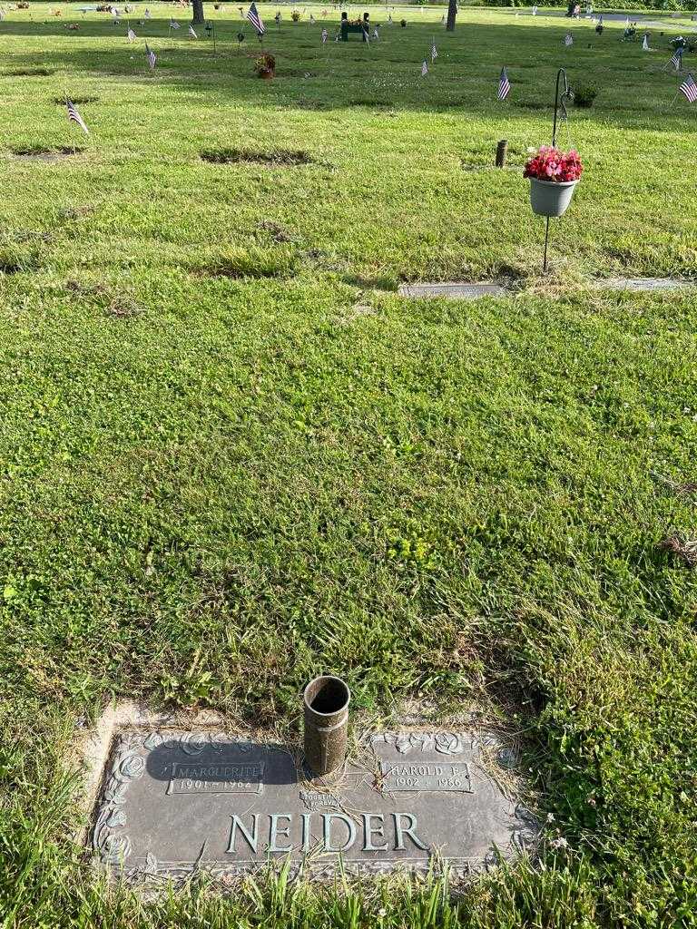 Marguerite Neider's grave. Photo 2