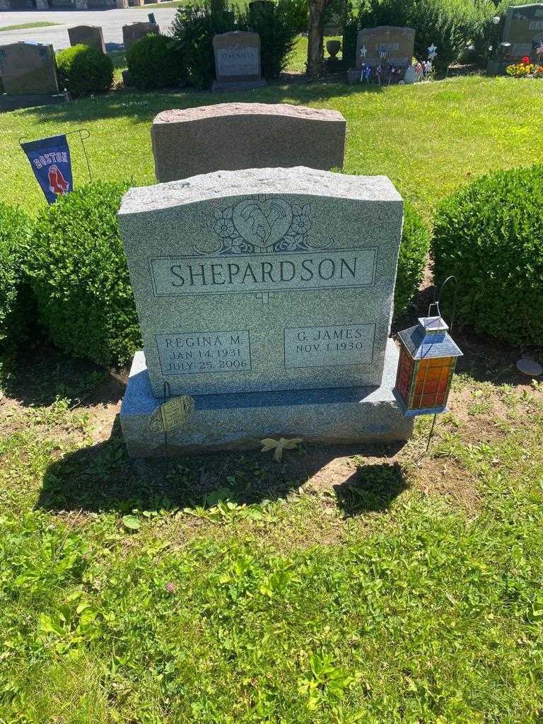Regina M. Shepardson's grave. Photo 2