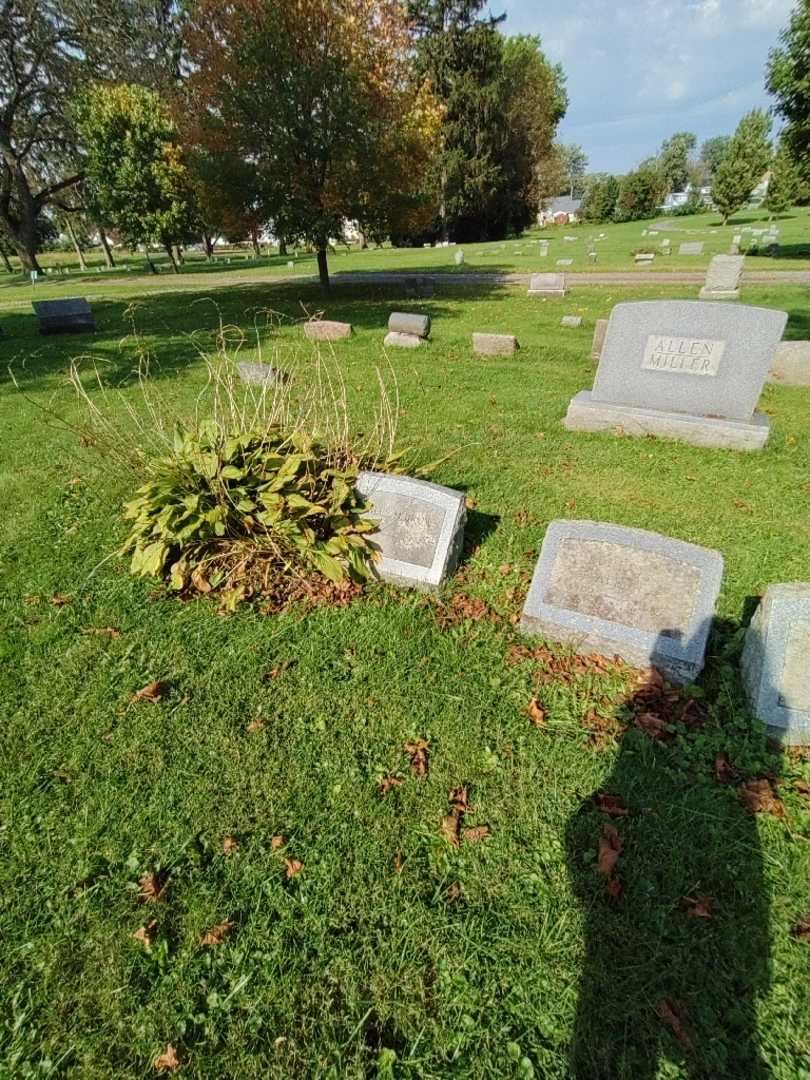 Charles M. Brown's grave. Photo 1