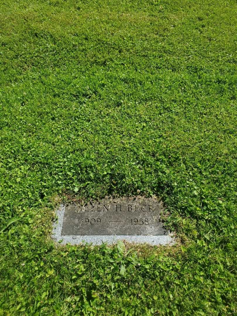 Helen Beck Hobb's grave. Photo 2