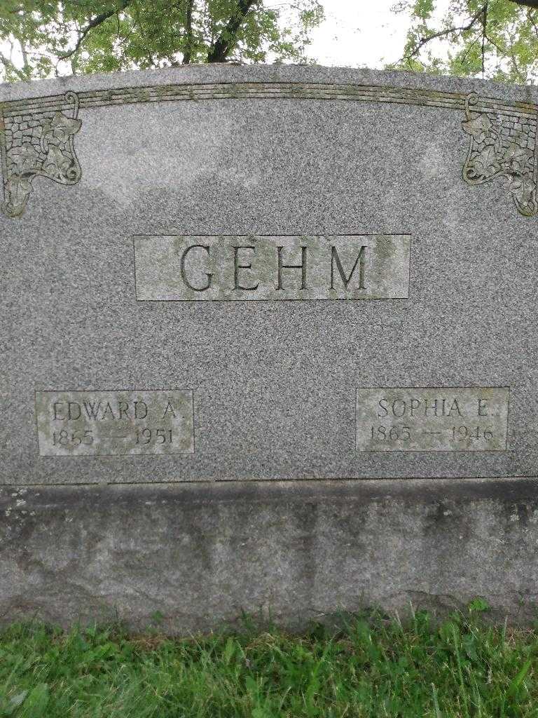 Edward A. Gehm's grave. Photo 3