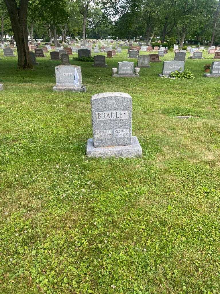 Katherine Bradley's grave. Photo 2