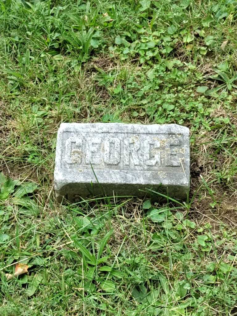 George T. Hunt's grave. Photo 3