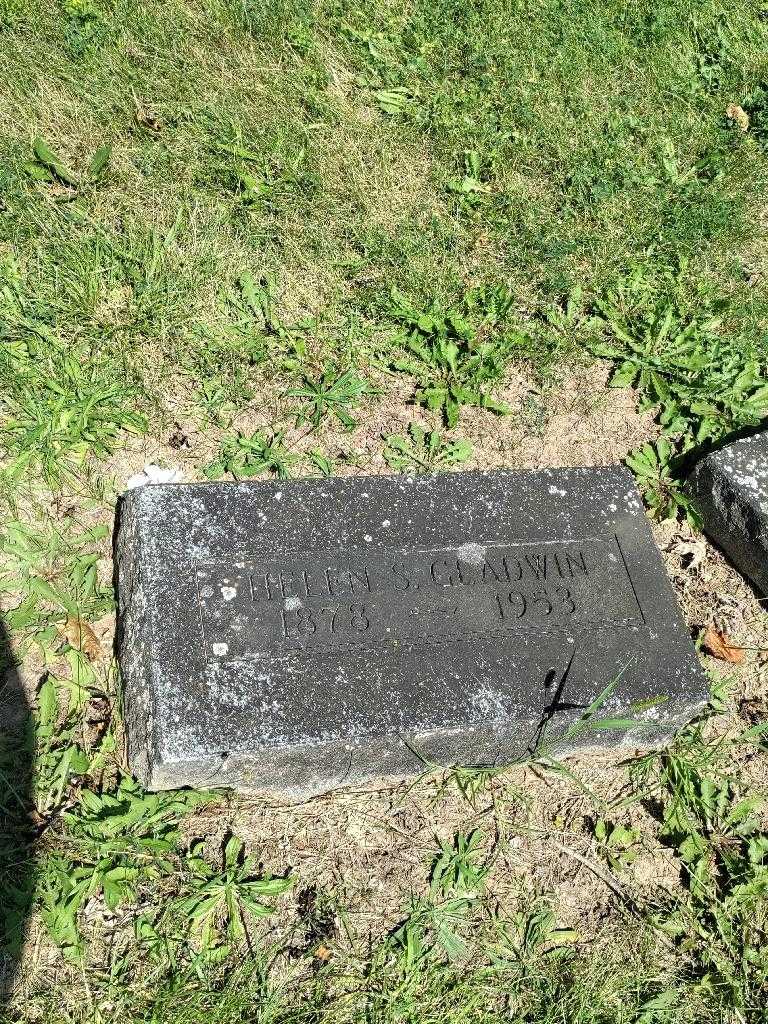 Helen S. Gladwin's grave. Photo 2