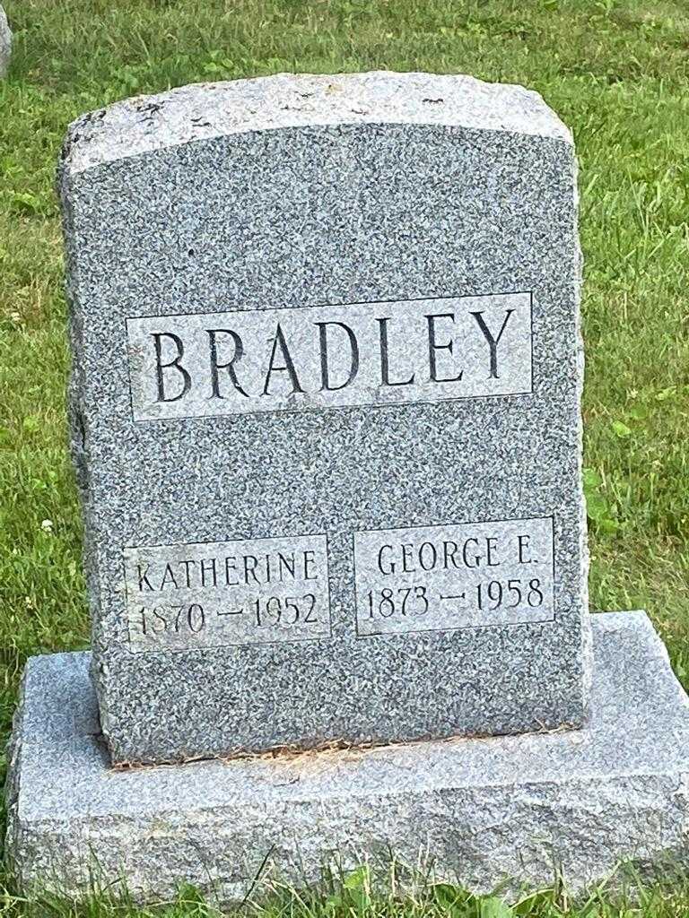 Katherine Bradley's grave. Photo 3