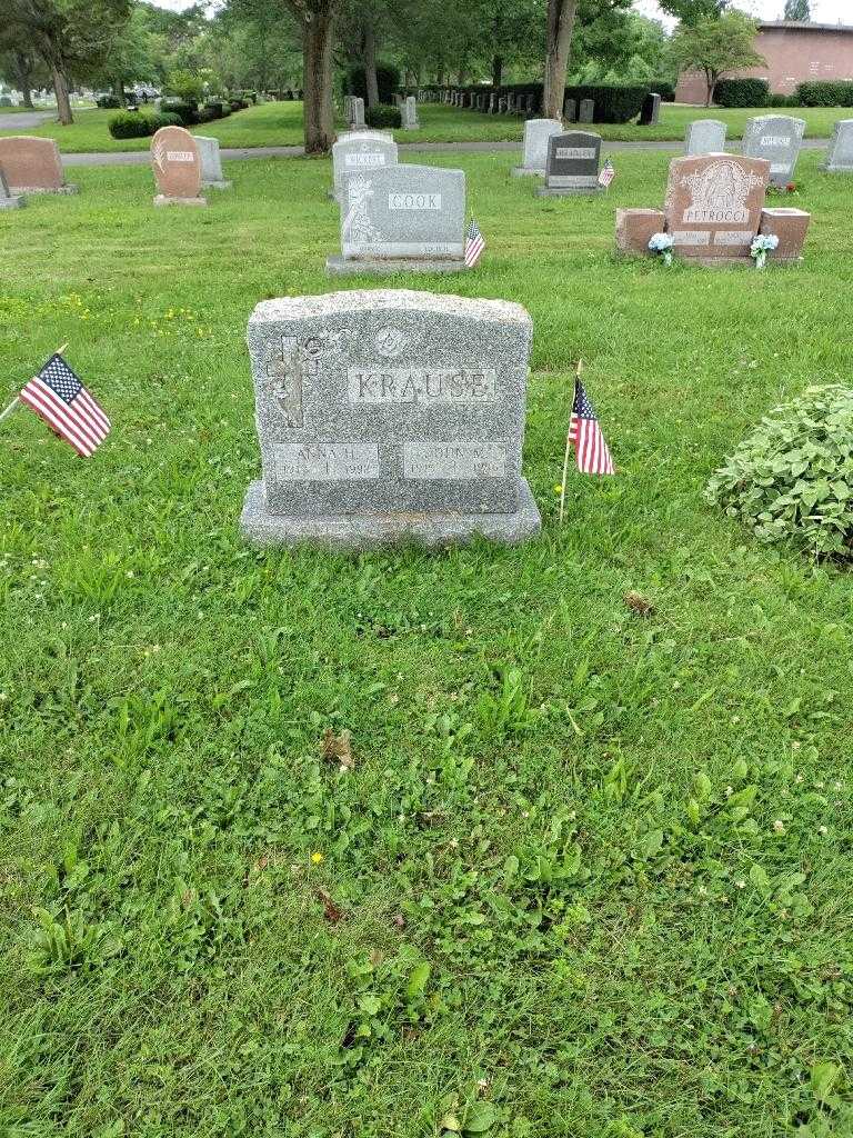 John M. Krause's grave. Photo 1