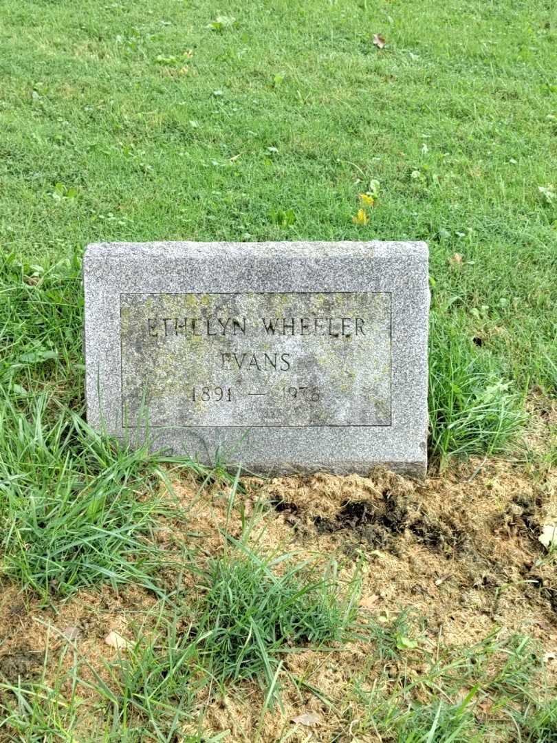 Ethelyn Wheeler Evans's grave. Photo 2