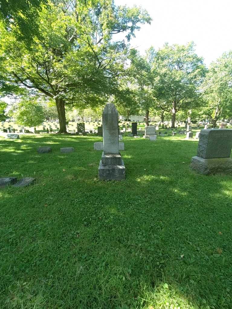 Dolph Widygert Dygert's grave. Photo 1