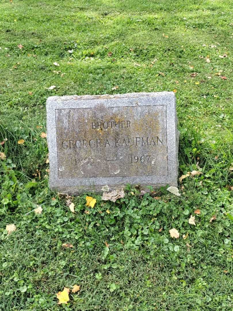 George A. Kaufman's grave. Photo 2