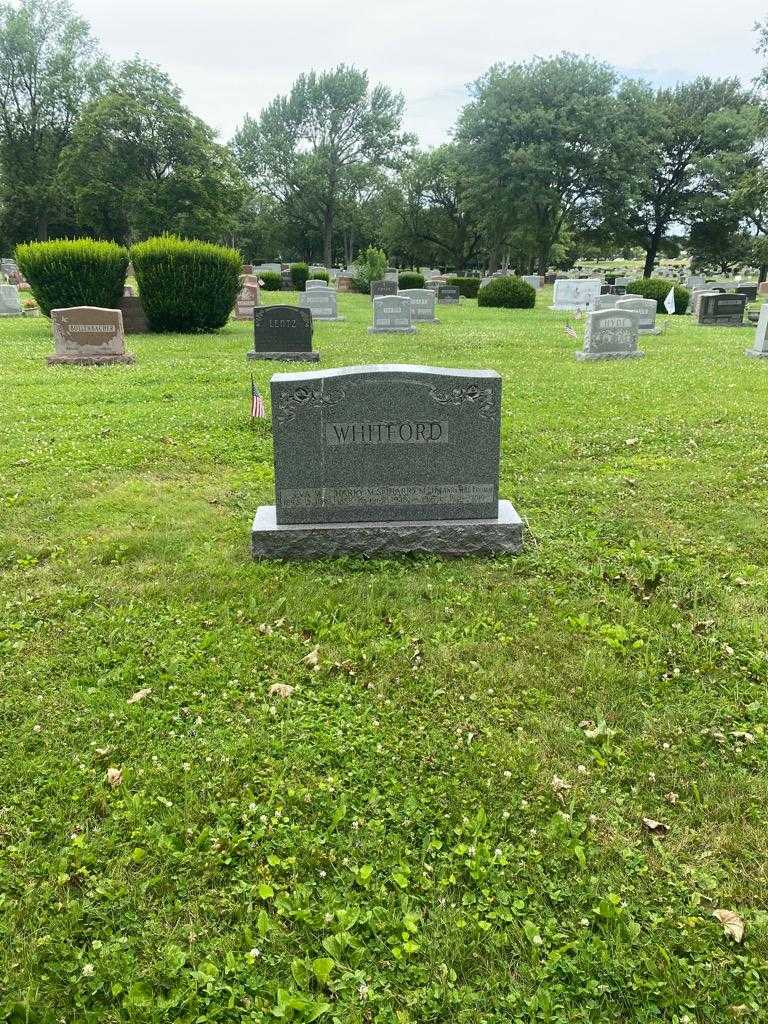 Anna Mae Whitford Fromm's grave. Photo 2