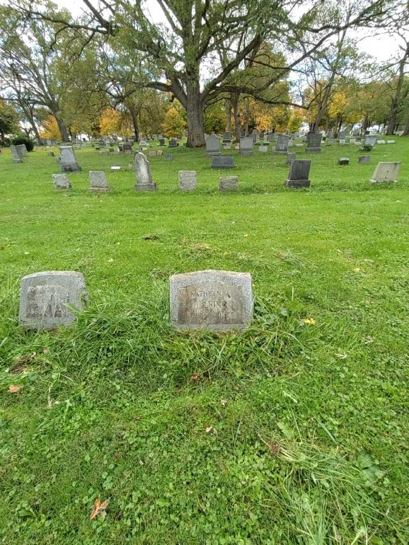 Kathryn A. Helbing's grave. Photo 1