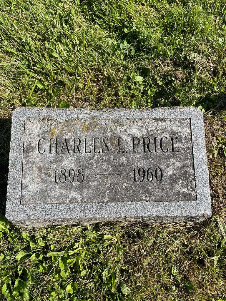 Charles L. Price's grave. Photo 3
