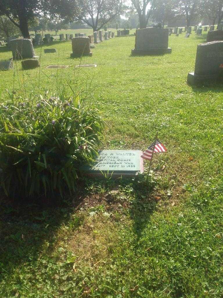 Frederick H. Walter's grave. Photo 1