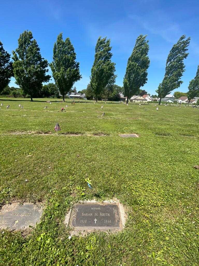 Sarah M. Reith's grave. Photo 1